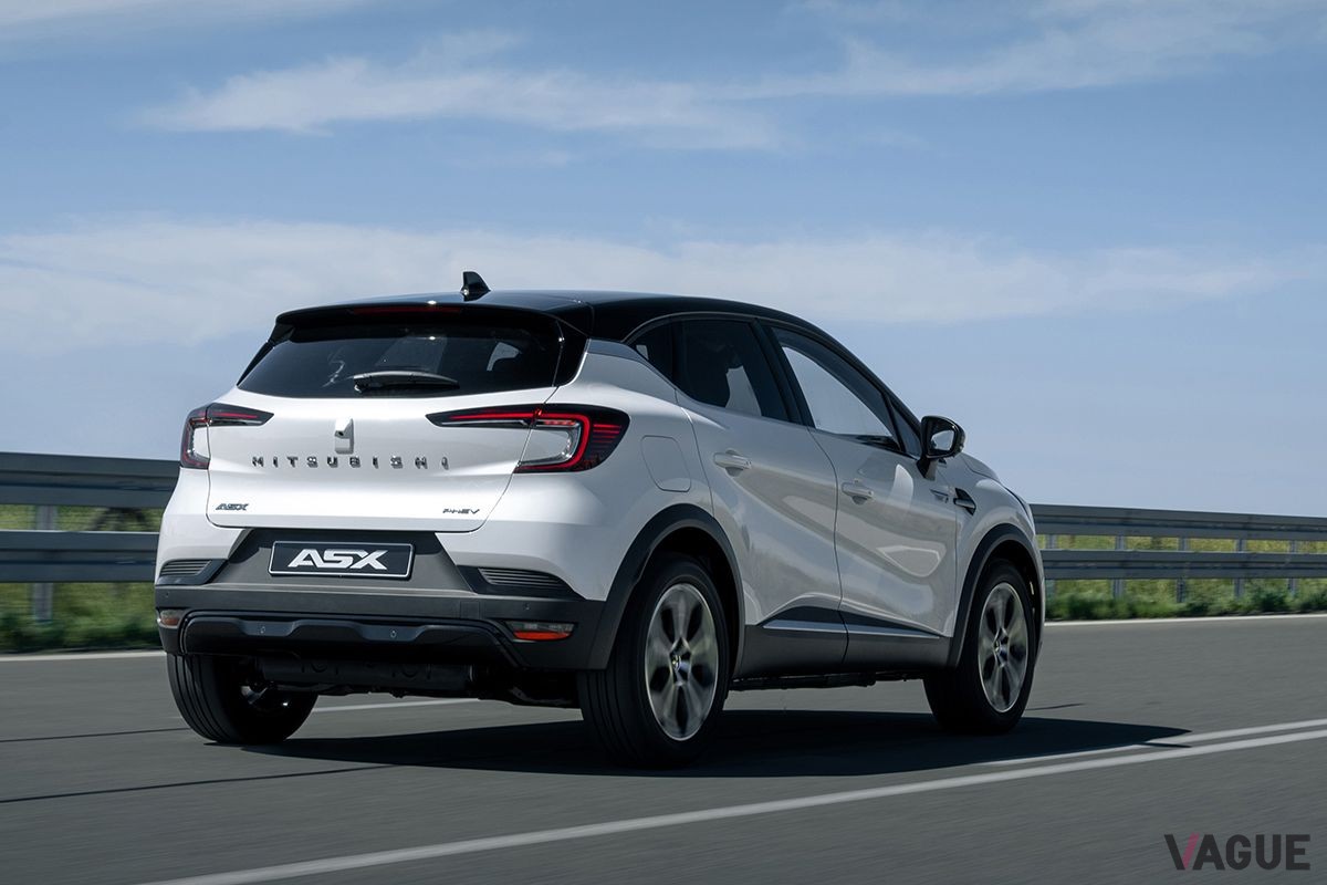 世界初公開された三菱新型「ASX」