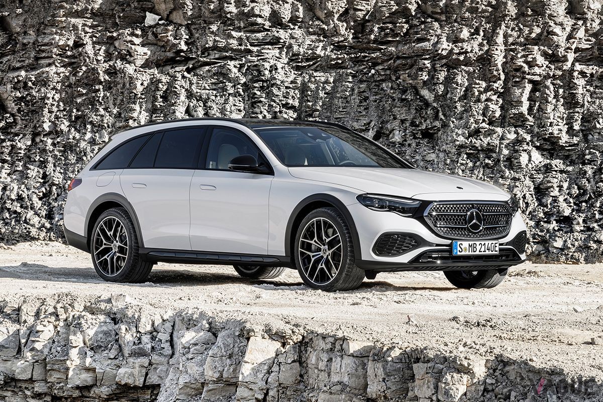 日本で発売されたメルセデス・ベンツ新型「E220 4MATICオールテレイン」