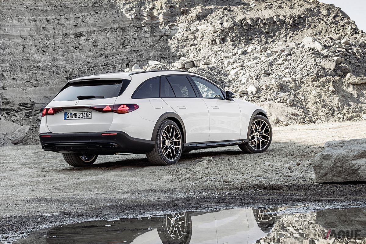 日本で発売されたメルセデス・ベンツ新型「E220 4MATICオールテレイン」