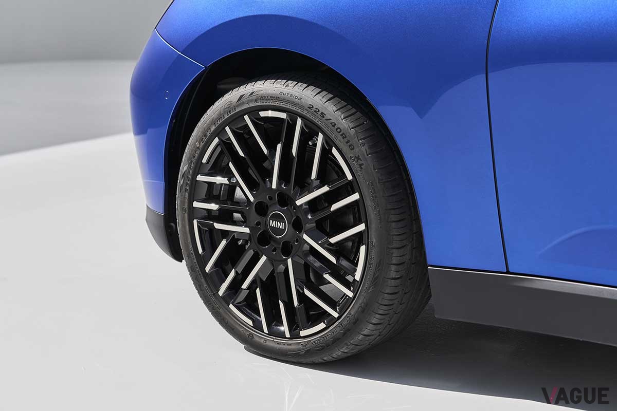 新型「ミニ・クーパー3ドア」