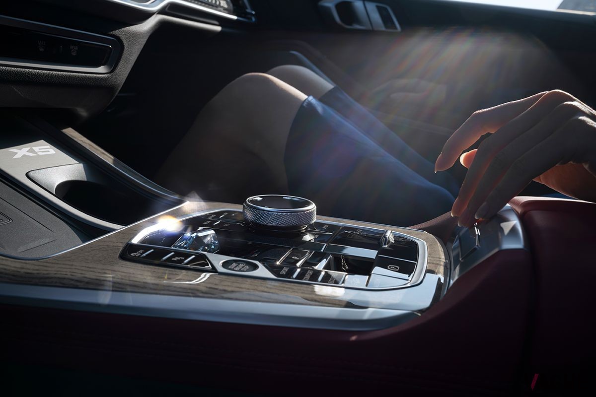 BMW「X5」のロングホイールベース版「X5 Li」のインテリア