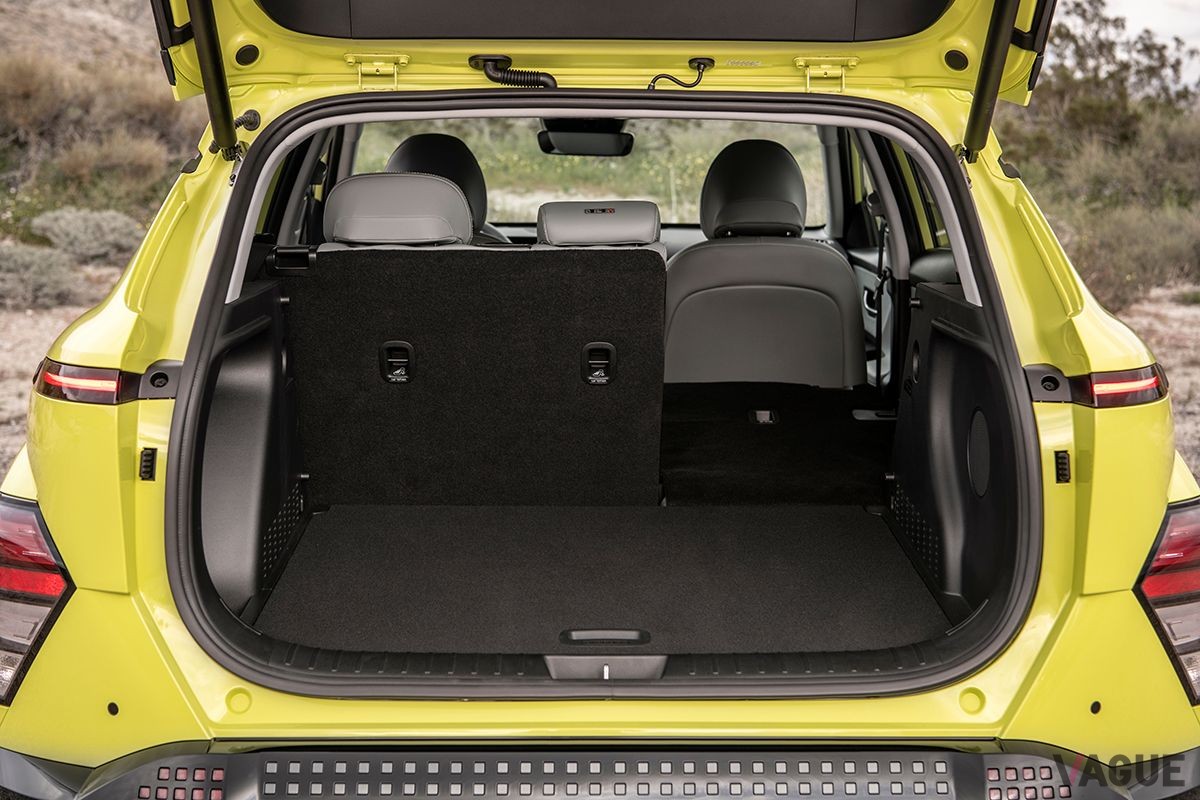 ヒョンデ新型「コナ」の荷室