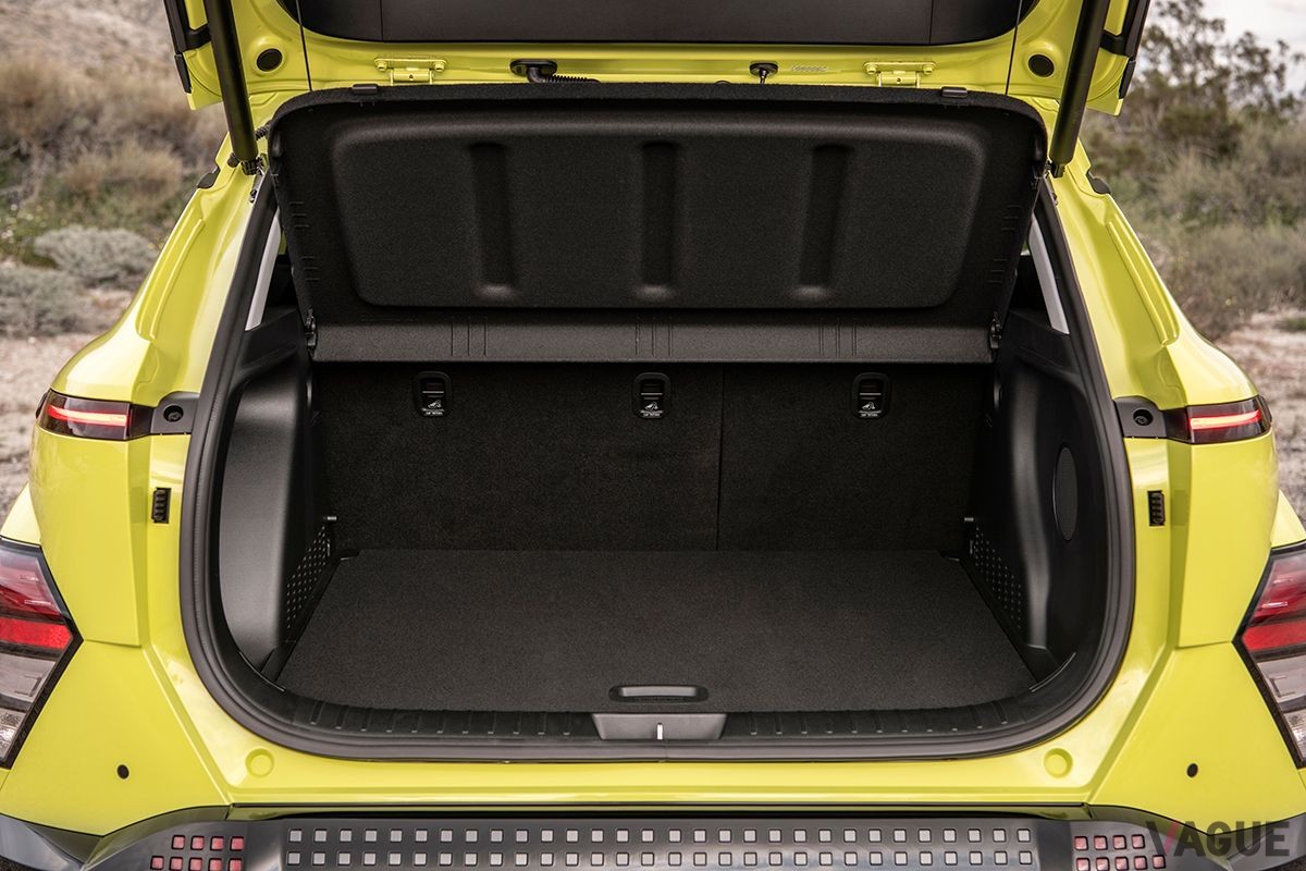 ヒョンデ新型「コナ」の荷室