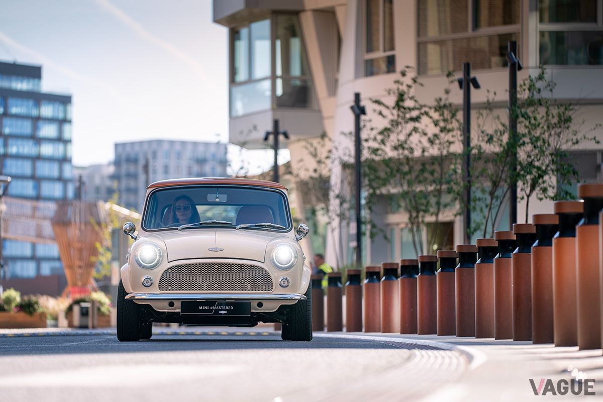 英国で登場したデイビッド・ブラウンの新型EV「ミニeマスタード」