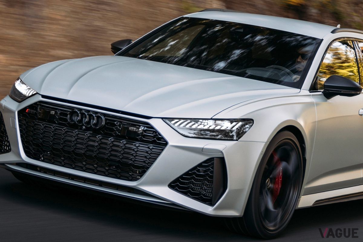 アウディ新型「RS6アバント・パフォーマンス」
