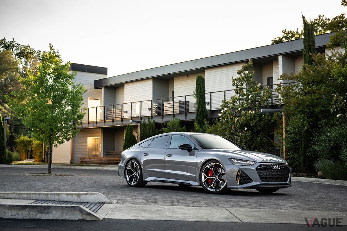 アウディ新型「RS7スポーツバック・パフォーマンス」