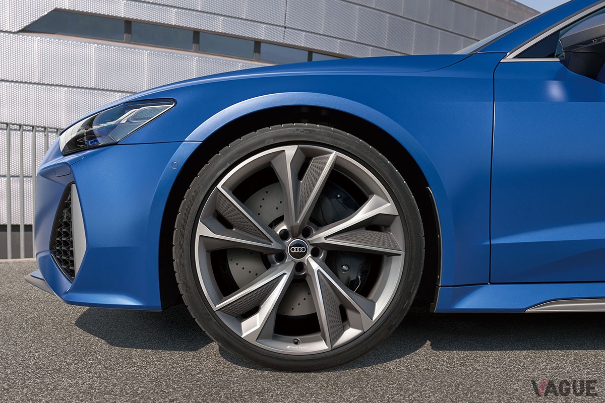 アウディ新型「RS7スポーツバック・パフォーマンス」