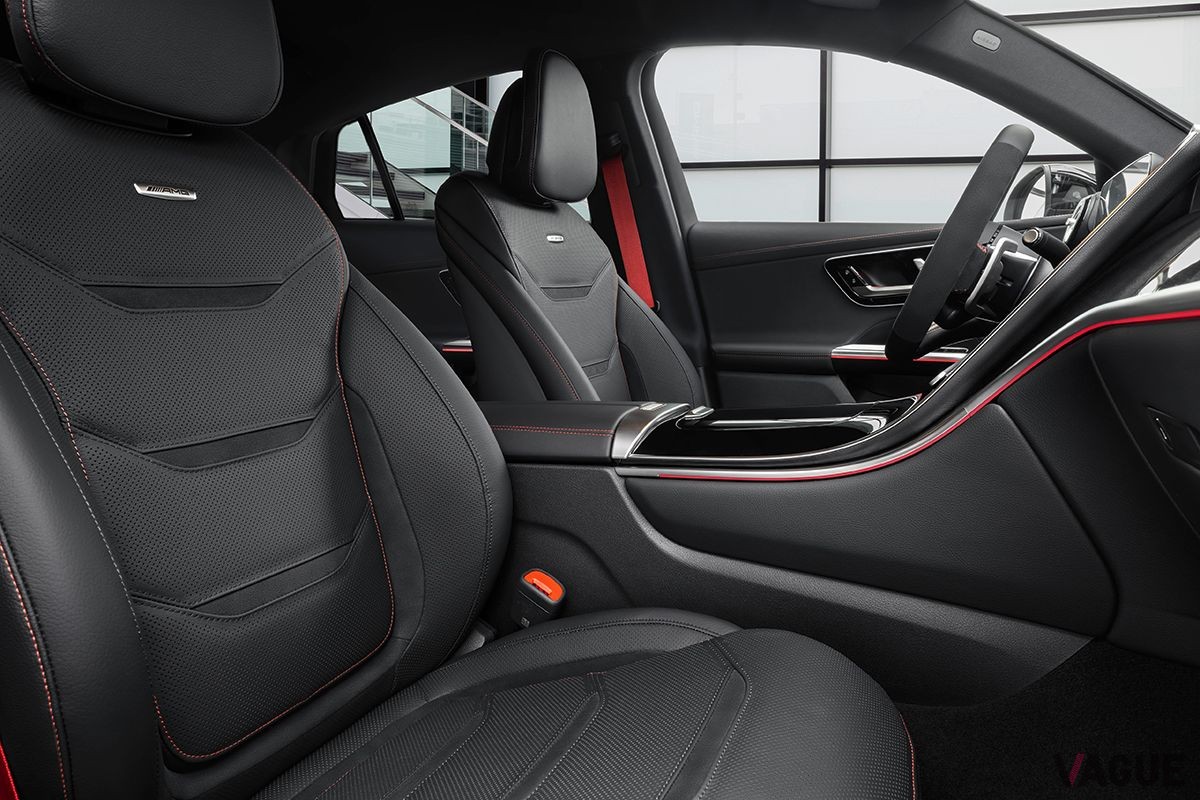欧州で登場した新型メルセデスAMG「GLC43 4MATICクーペ」のインテリア