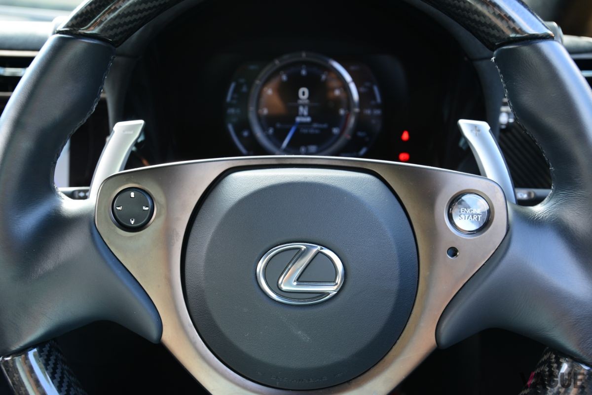 レクサス「LFA」のインテリア