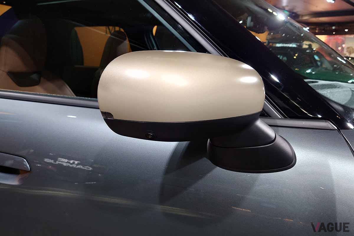 新型「ミニ・カントリーマン（日本名：ミニ・クロスオーバー）」