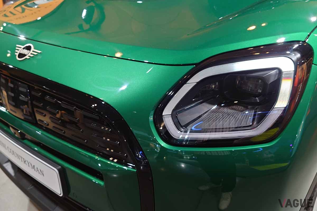 新型「ミニ・カントリーマン（日本名：ミニ・クロスオーバー）」