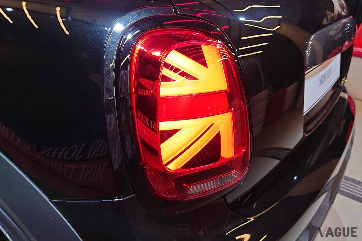 BMW現行型「ミニ3ドアJCW」