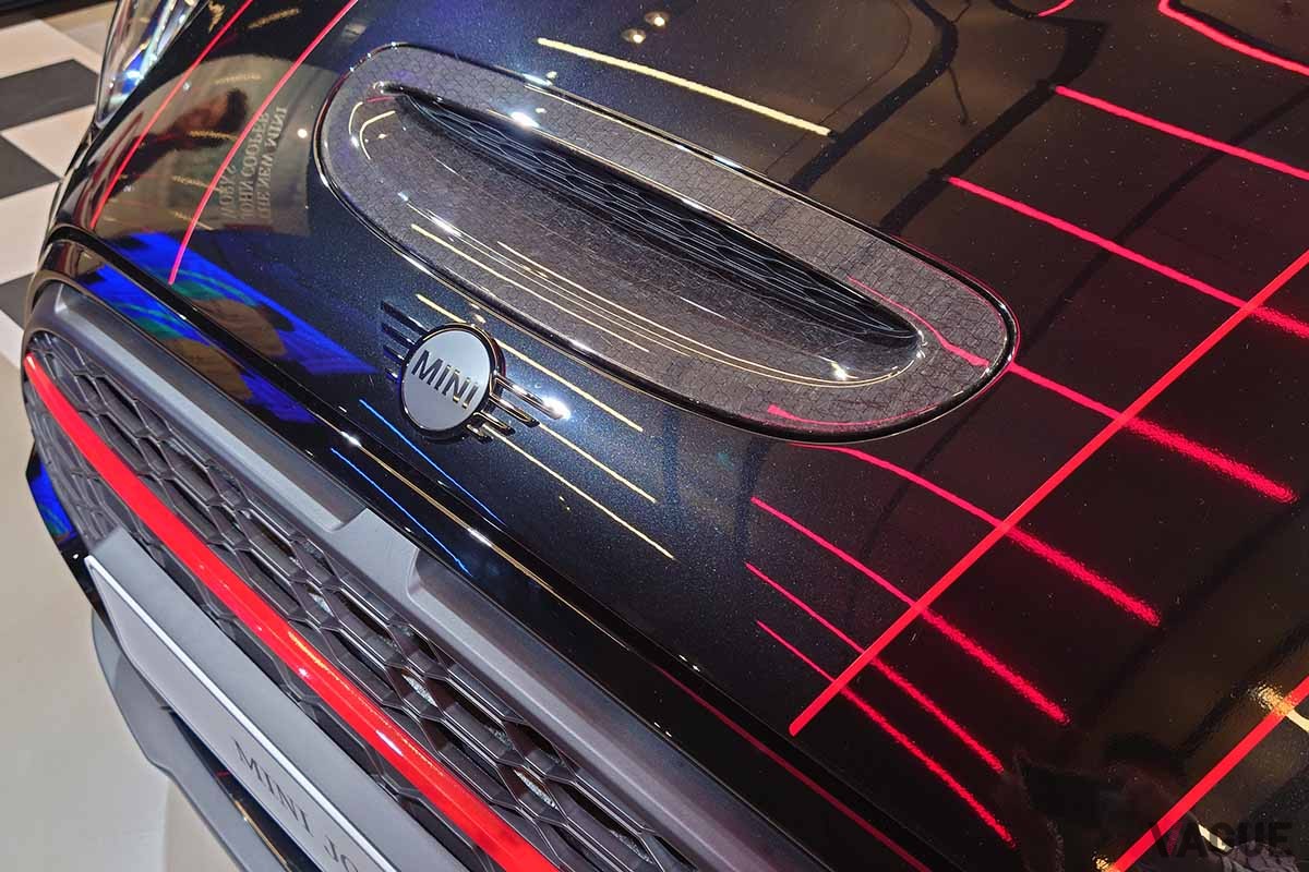 BMW現行型「ミニ3ドアJCW」