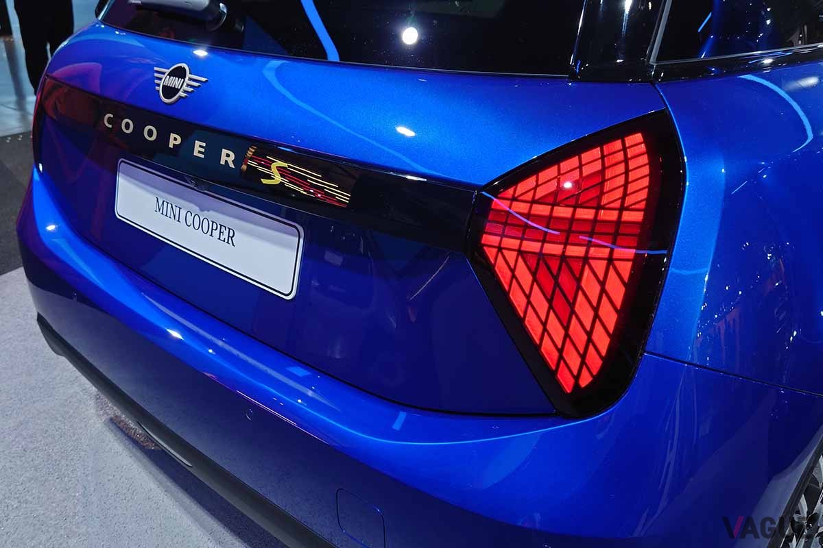 BMW新型「ミニ・クーパー3ドア」