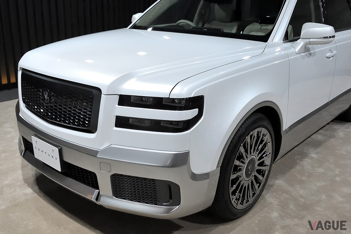 使い勝手のいいラゲッジスペースなど、ユーティリティも充実したトヨタ新型「センチュリー」