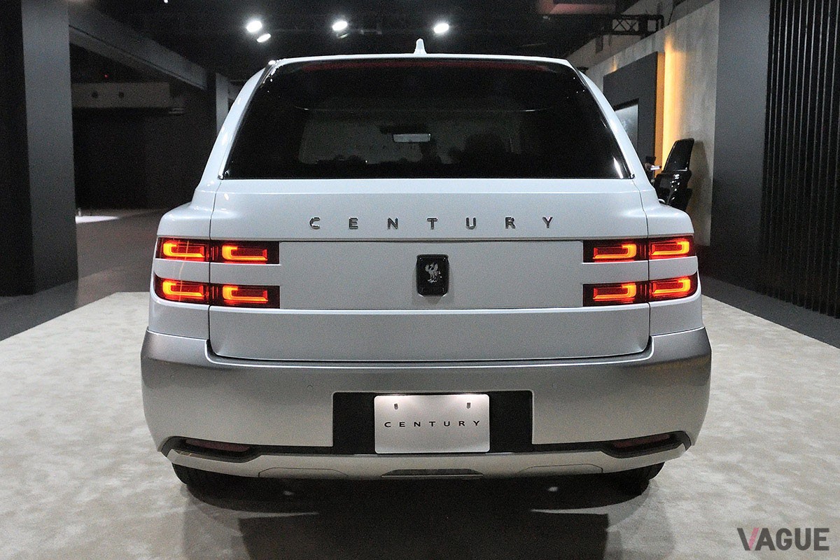 使い勝手のいいラゲッジスペースなど、ユーティリティも充実したトヨタ新型「センチュリー」