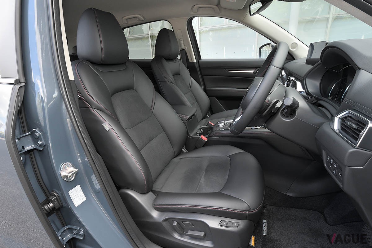 内外装がブラッシュアップされたマツダ新型「CX-5」の「ブラックトーンエディション」