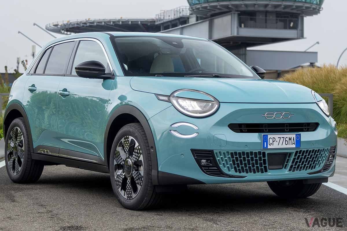 フィアット新型「600ハイブリッド」