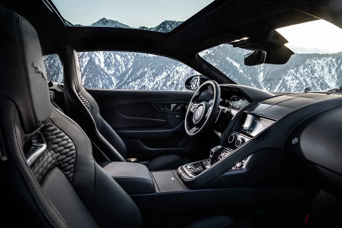 生産が終了するジャガー「F−TYPE」
