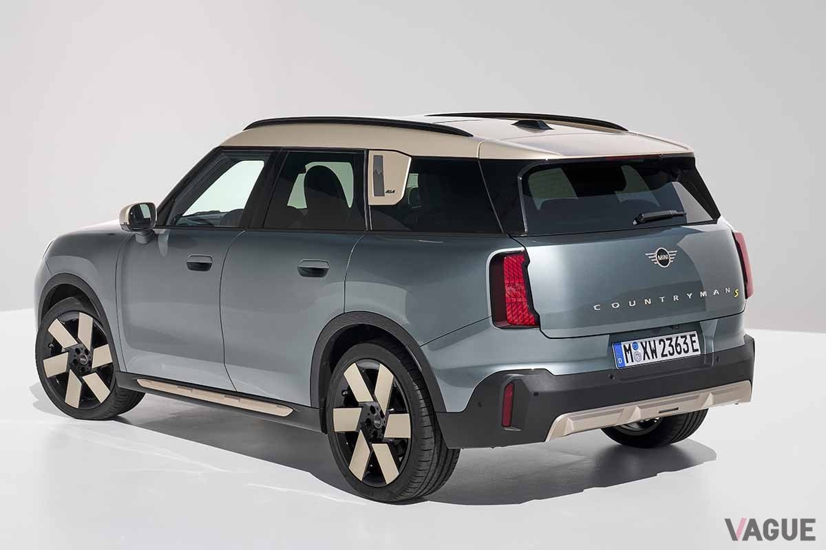 新型「ミニ・カントリーマン（日本名：ミニ・クロスオーバー）」