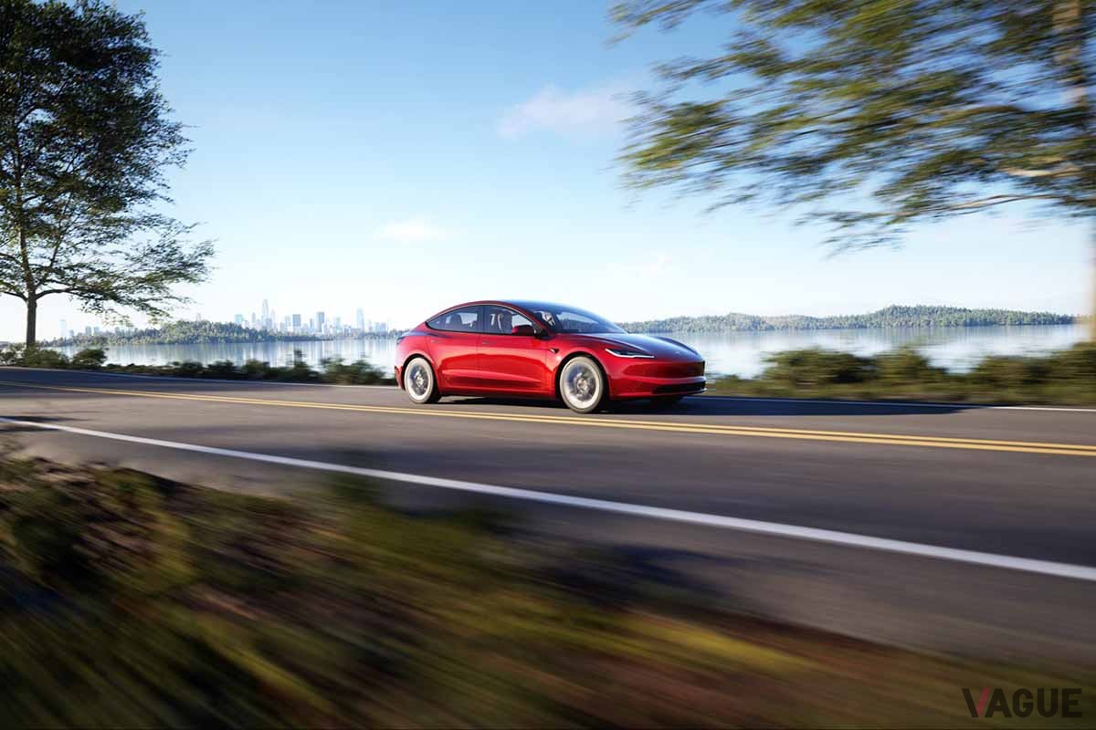 マイナーチェンジを受けて登場したテスラ改良新型「モデル3」