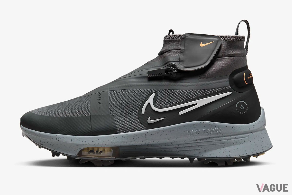 シューレース部を覆うアッパーデザインにより、靴内部への雨水の浸入をしっかり防ぐナイキの新作ゴルフシューズ「エア ズーム インフィニティ ツアー ネクスト％ シールド」