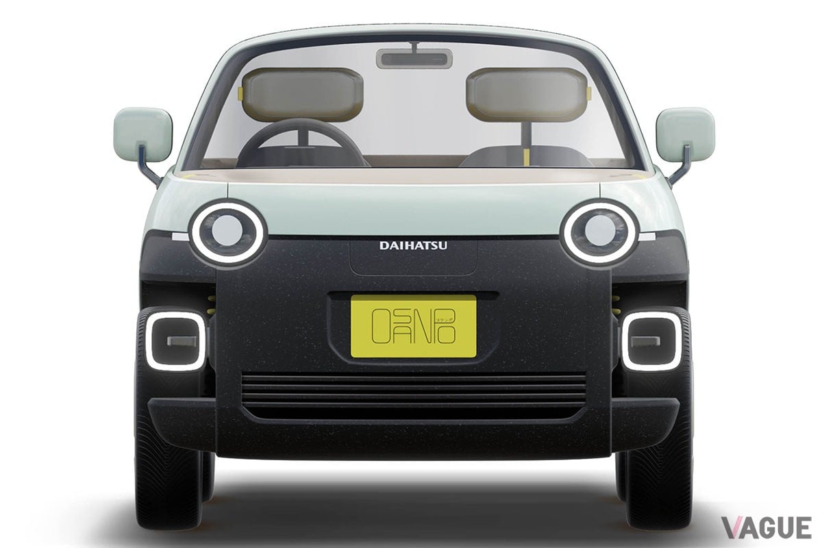ジャパンモビリティショー2023で世界初公開されたダイハツの新発想オープンカー「オサンポ」
