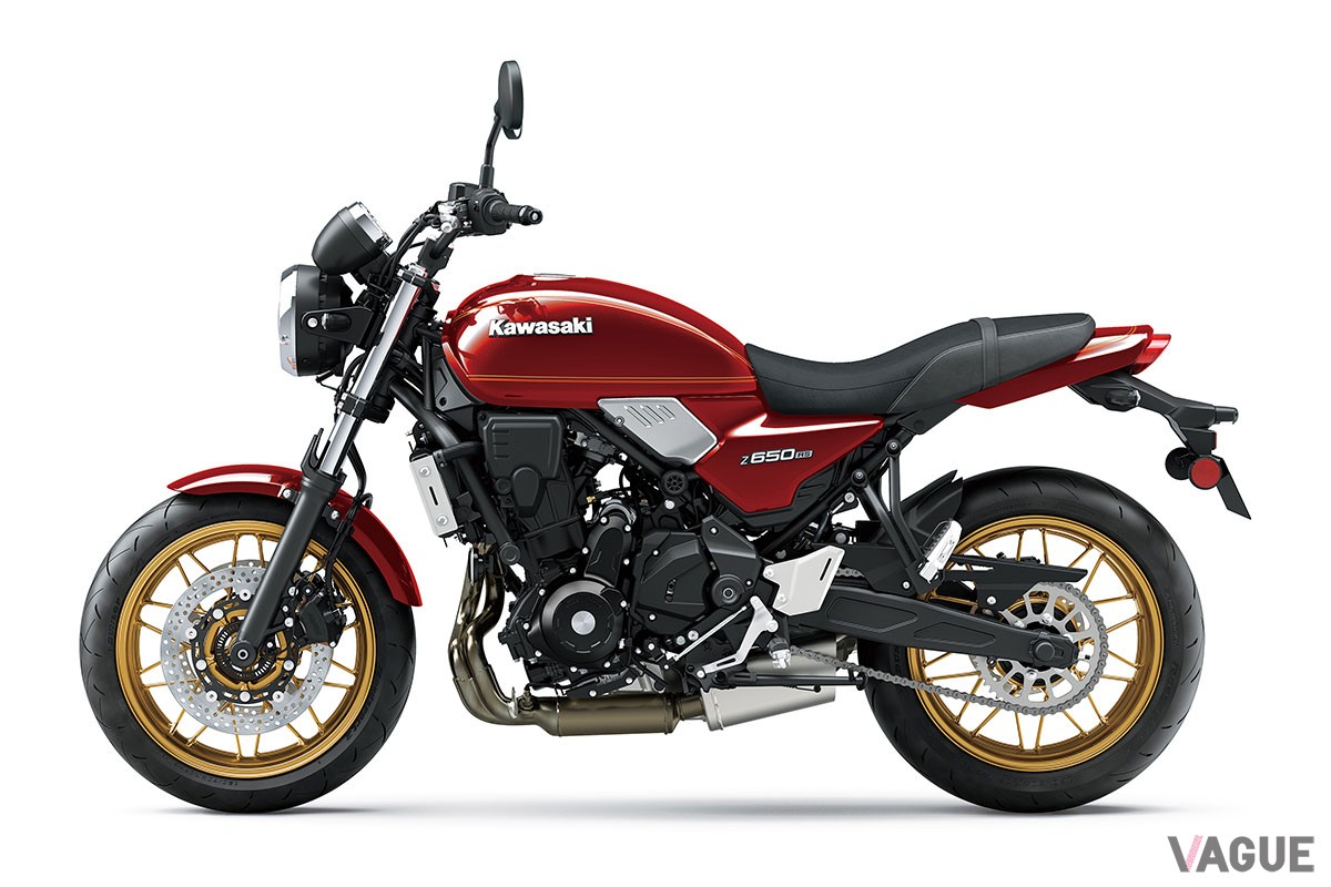 往年の「Z650」をオマージュしたカラーリング“キャンディミディアムレッド”を新採用したカワサキ「Z650RS」の2024年モデル