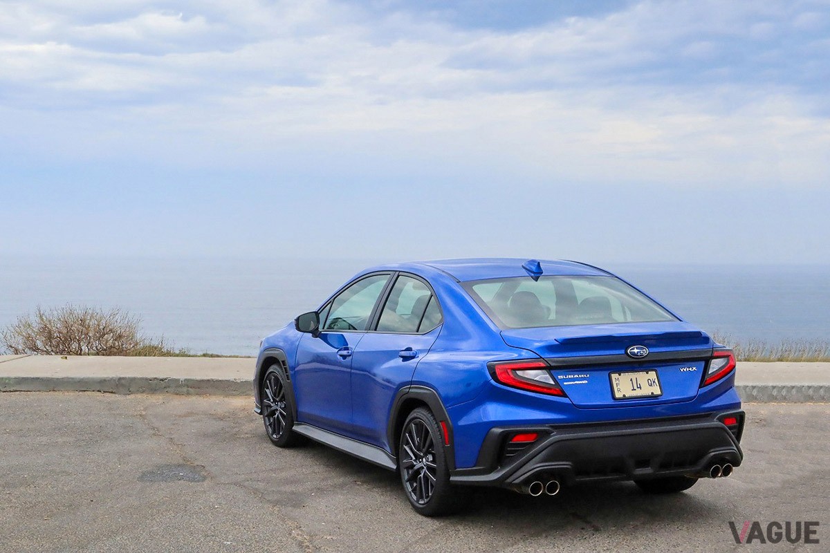 スバル「WRX」のMT仕様は、CVTでは得られないドライビングプレジャーを味わえる。日本での発売にも期待したい