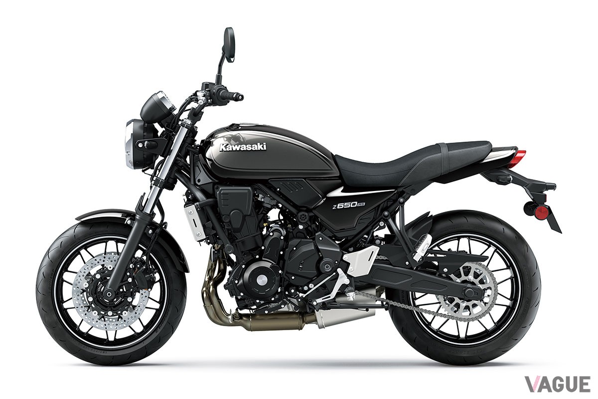 往年の「Z650」をオマージュしたカラーリング“キャンディミディアムレッド”を新採用したカワサキ「Z650RS」の2024年モデル