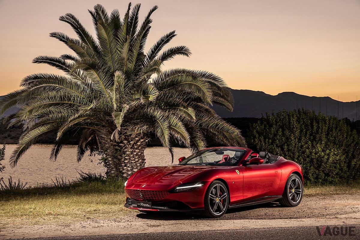 美しいルックスと上々の使い勝手、そして走らせれば快感でオープンカーの歓びも存分に堪能できるフェラーリ「ローマ スパイダー」