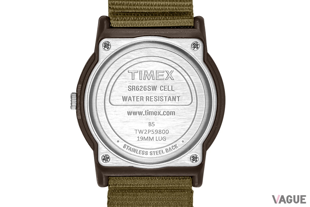 オリーブカラー「TW2P59800」のケースバック