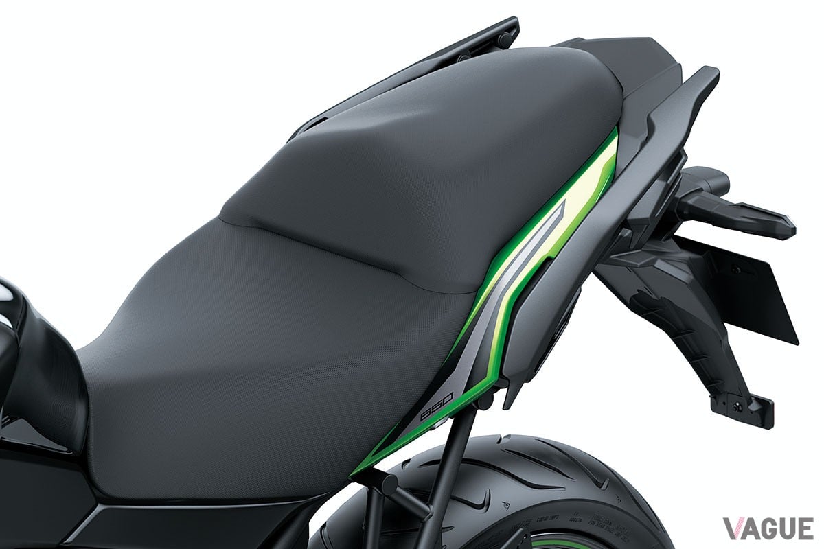 カワサキ「ヴェルシス 650」