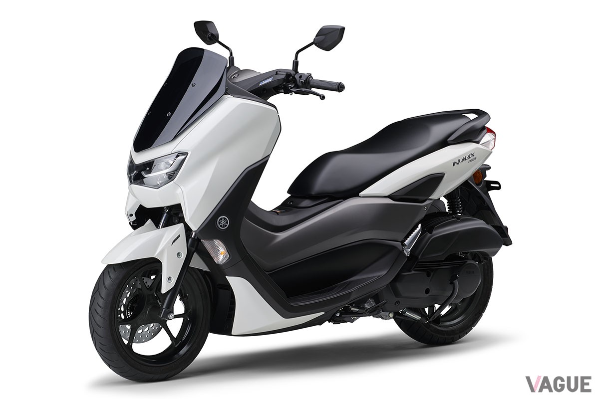 メタリックなホワイトとソリッドなレッドの2色が新たに加わり、全4色のカラー展開となったヤマハの軽二輪スクーター新型「NMAX155 ABS」