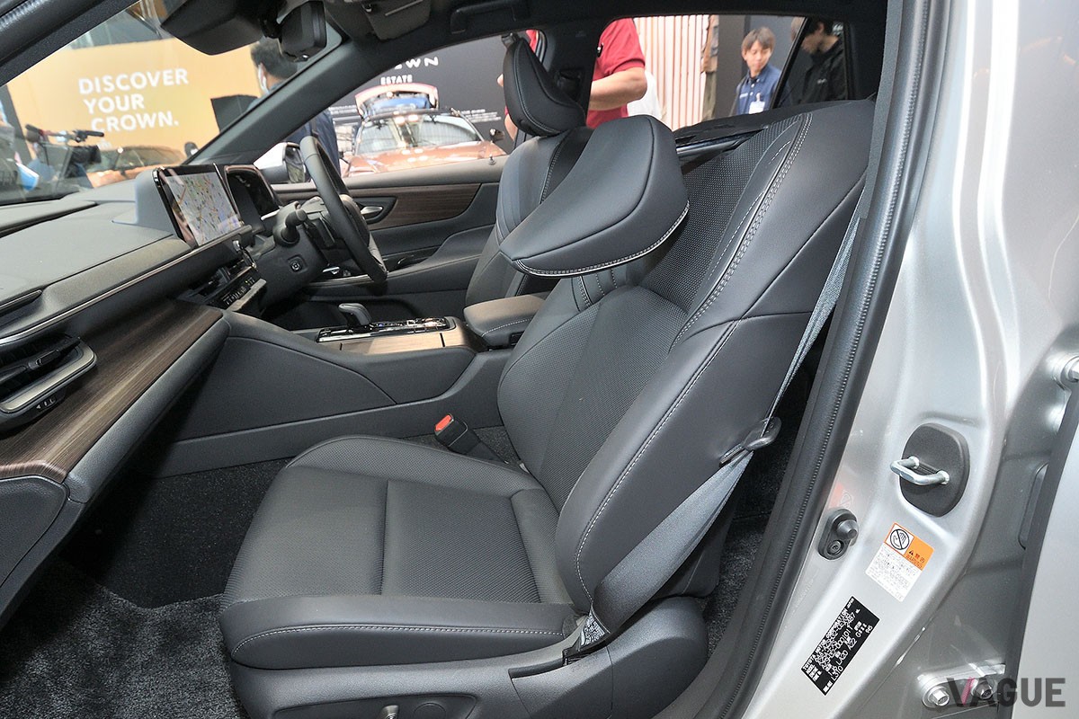 発売予定時期が2023年11月頃とアナウンスされたトヨタ新型「クラウン・セダン」。高級感が格上のインテリアと広い荷室も魅力的だ