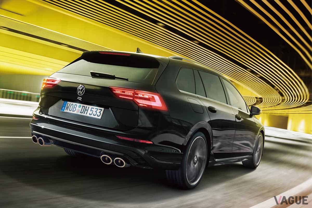 VW新型「ゴルフRヴァリアント」