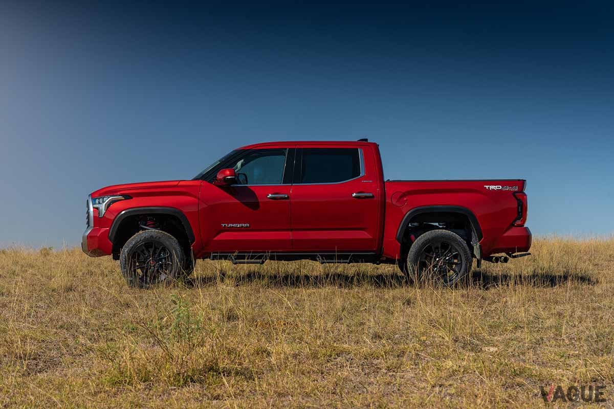 トヨタ新型「タンドラ」TRDリフトキット装着車