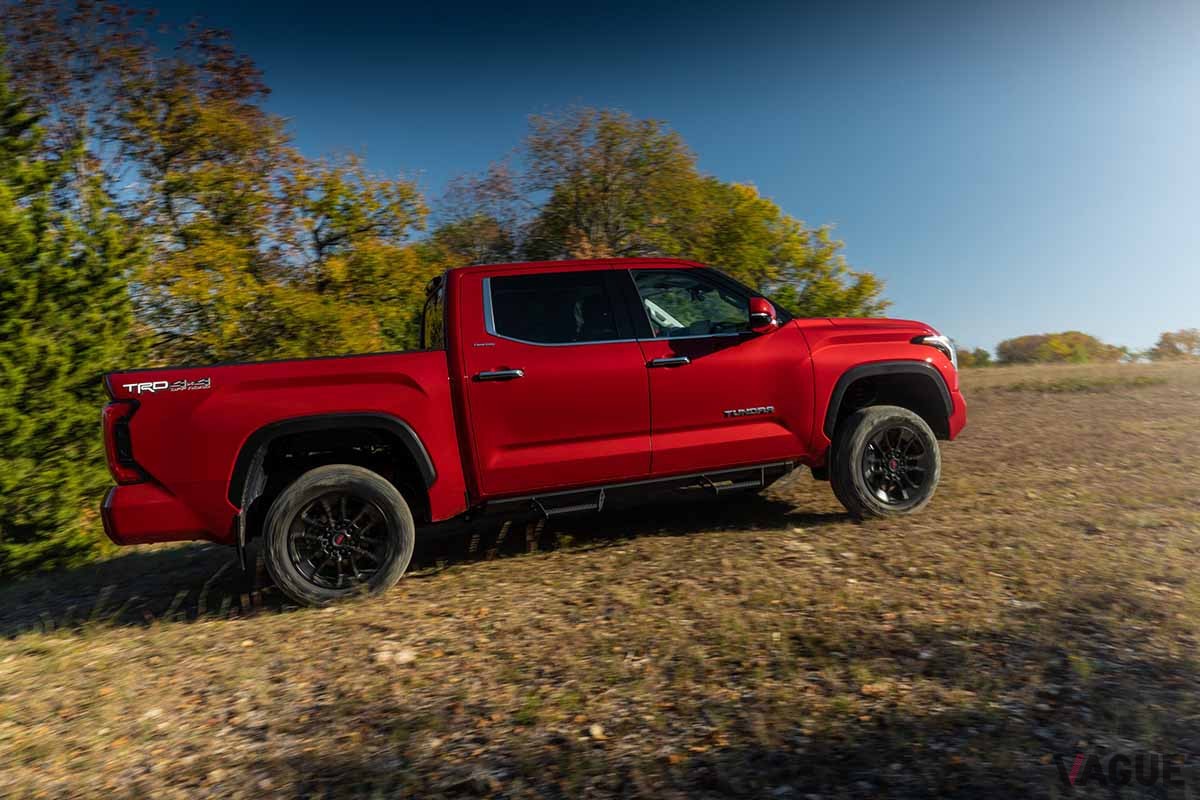 トヨタ新型「タンドラ」TRDリフトキット装着車
