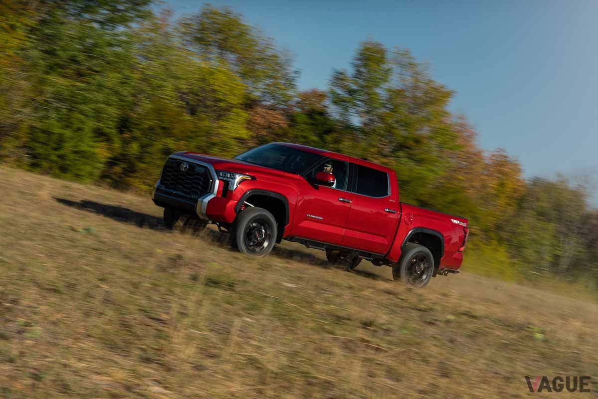 トヨタ新型「タンドラ」TRDリフトキット装着車