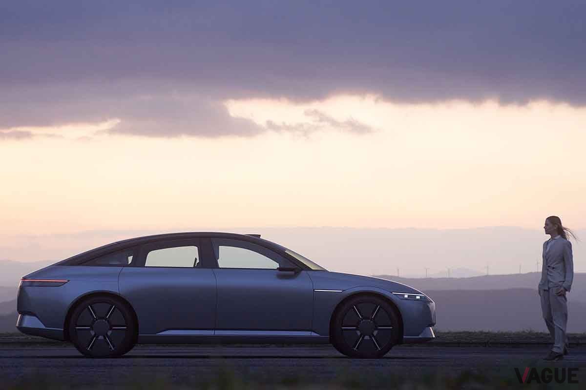 ジャパンモビリティショー2023に出展中のソニー・ホンダモビリティ新型「アフィーラ・プロトタイプ」