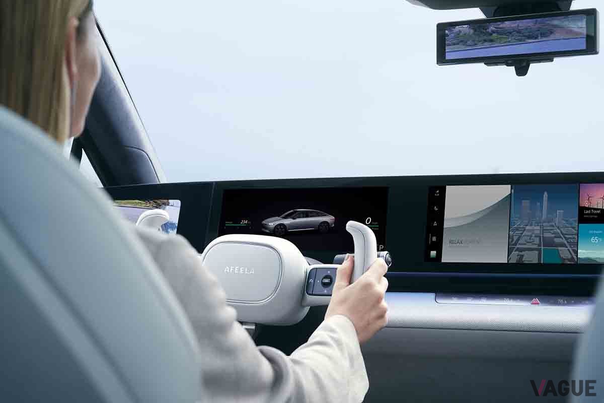 ジャパンモビリティショー2023に出展中のソニー・ホンダモビリティ新型「アフィーラ・プロトタイプ」