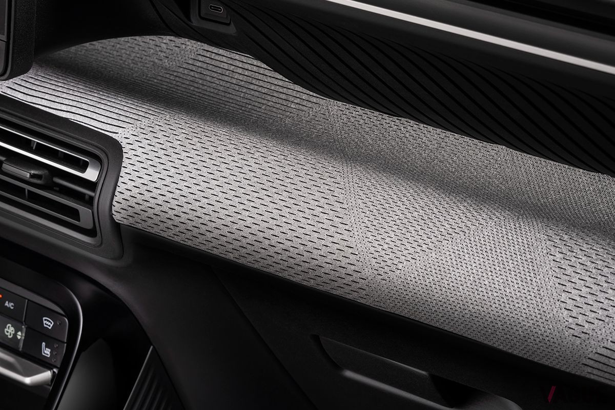 シトロエン新型「e-C3」
