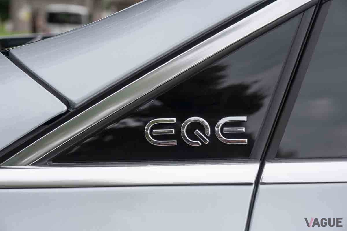 メルセデス・ベンツ新型「EQE SUV」