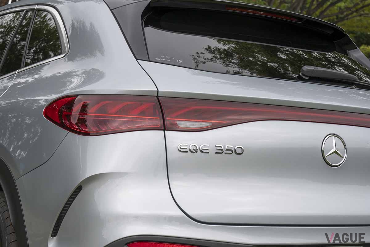 メルセデス・ベンツ新型「EQE SUV」