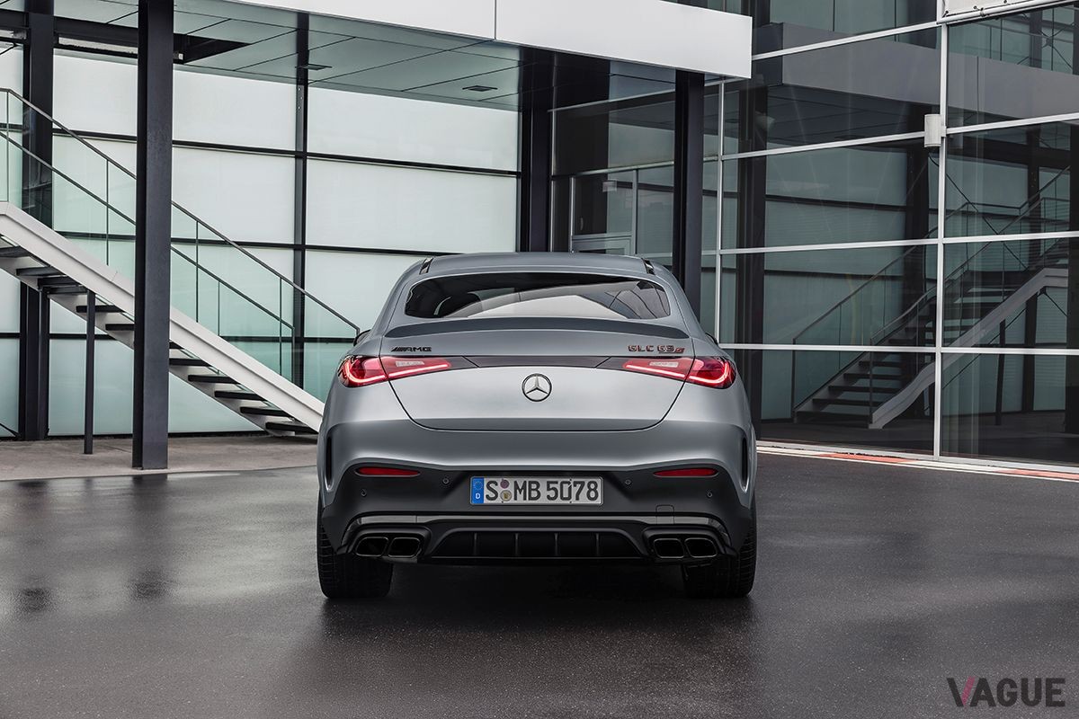 メルセデスAMG新型「GLC63 SEパフォーマンスクーペ」