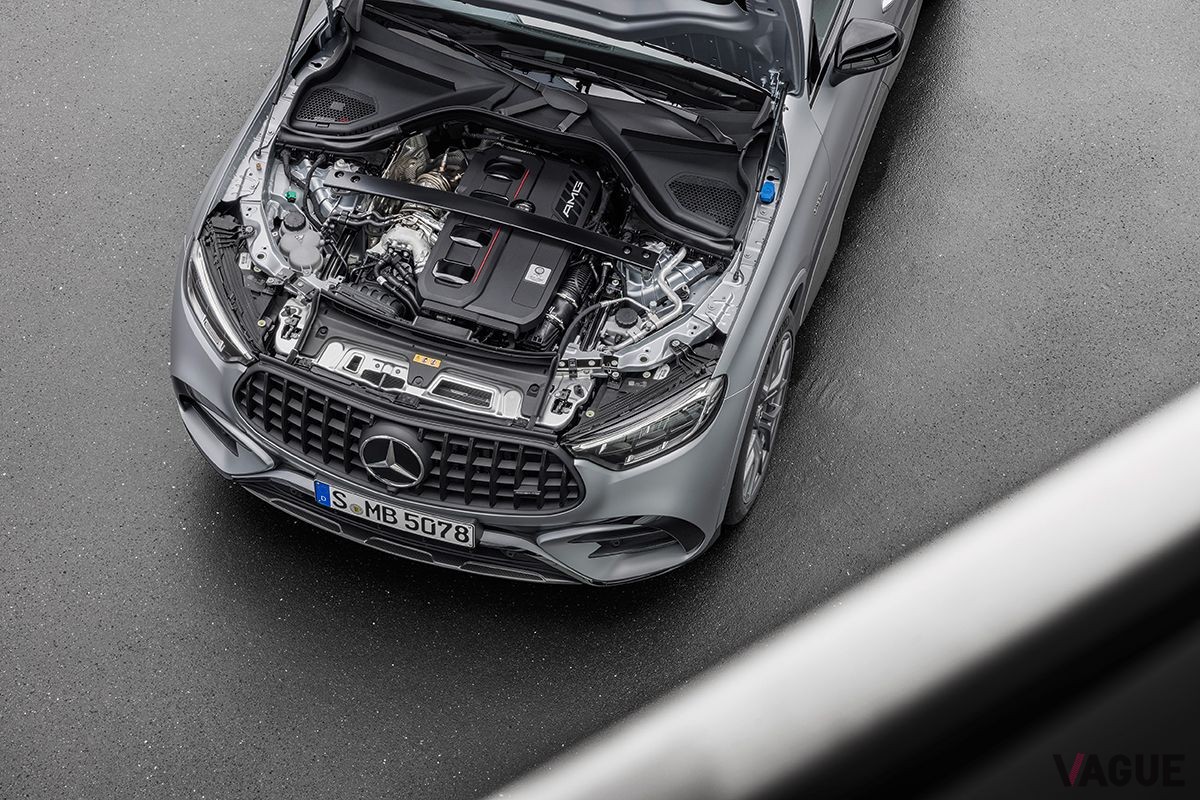メルセデスAMG新型「GLC63 SEパフォーマンスクーペ」のエンジン