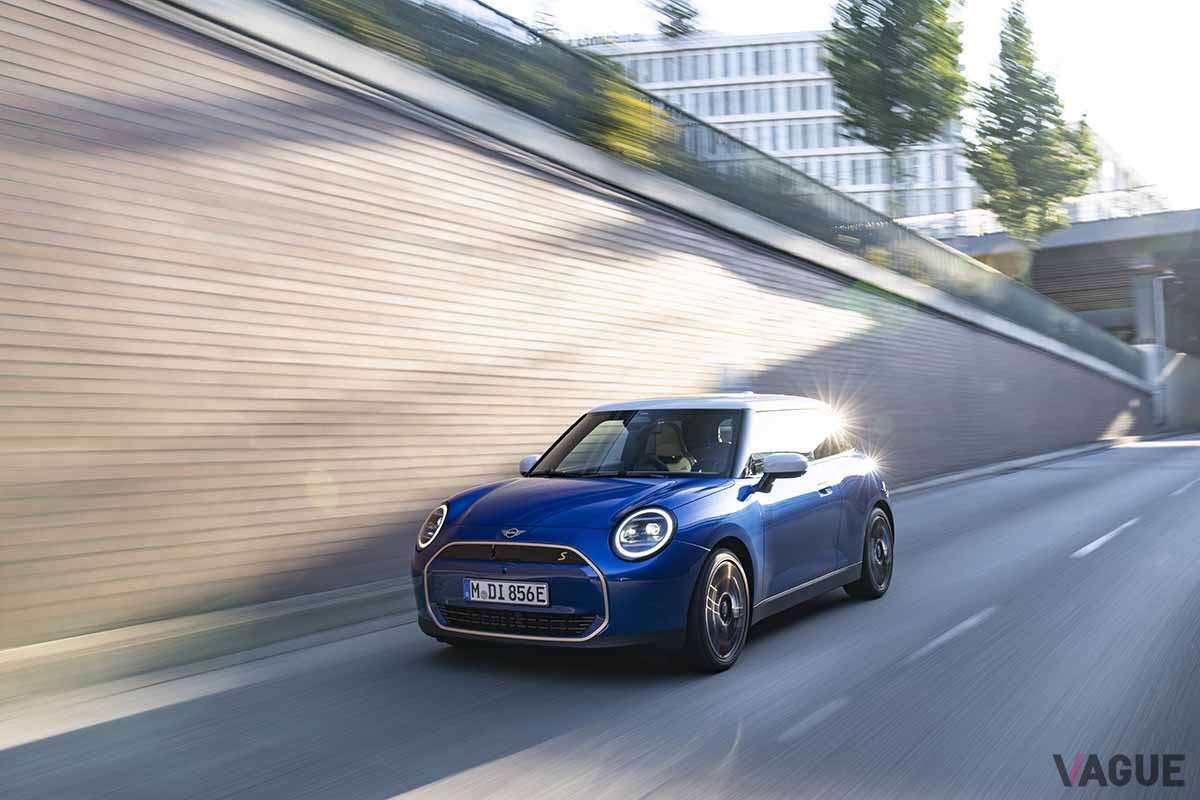 新型「ミニ・クーパーSE 3ドア」
