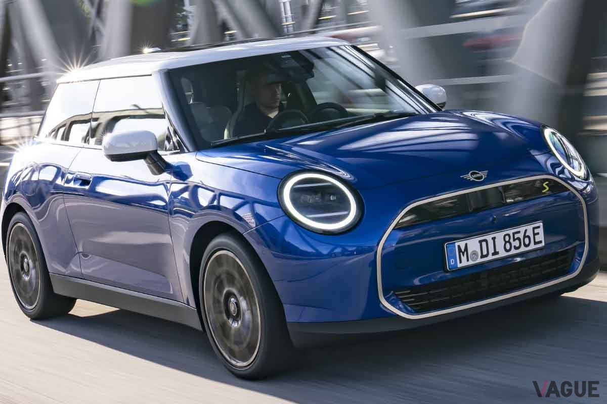 新型「ミニ・クーパーSE 3ドア」