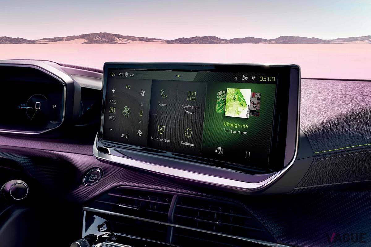 プジョー改良新型「2008」のインテリア