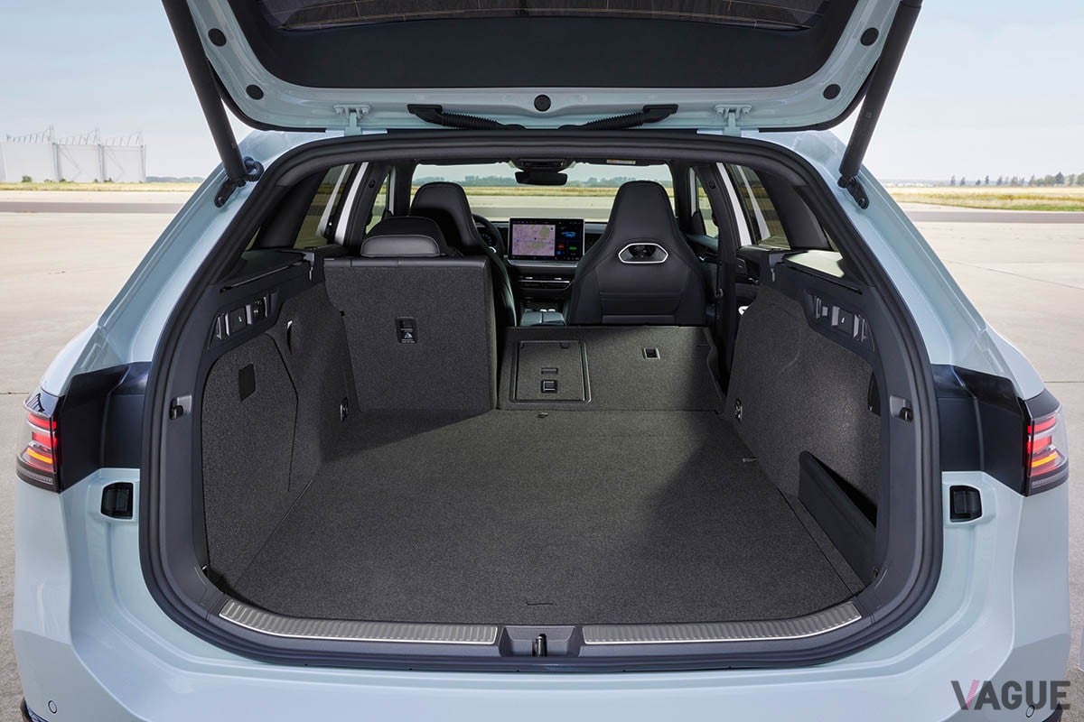 マーケットニーズの変化を受け、ステーションワゴン＝ヴァリアントのみのラインナップとなったVW新型「パサート」